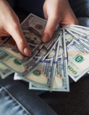 How to Manifest Money